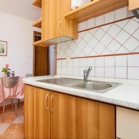 Apartments Carmen Premantura 3*